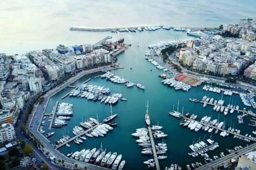 Beautiful And Comfortable Apartment At Marina Zeas Pireusz Kültér fotó